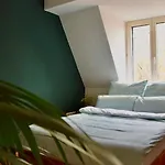 Greenbnbs: Cozy Urban Jungle In The City Centre